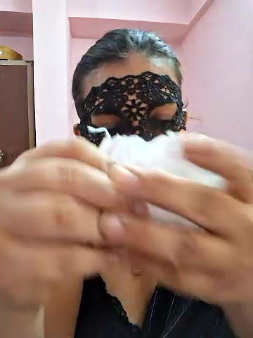 Stripchat-Public.Show-f-RADHAhot2-2024.05.18.050128