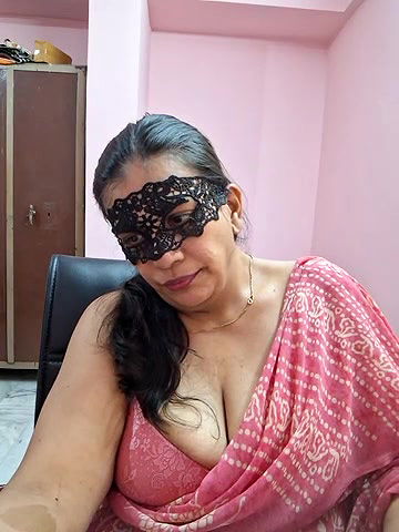 Stripchat-Public.Show-f-RADHAhot2-2024.05.17.061019