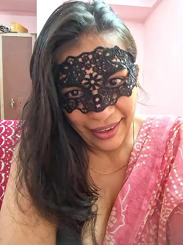 Stripchat-Public.Show-f-RADHAhot2-2024.05.17.040337