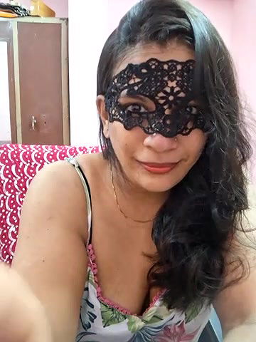 Stripchat-Public.Show-f-RADHAhot2-2024.05.15.171532