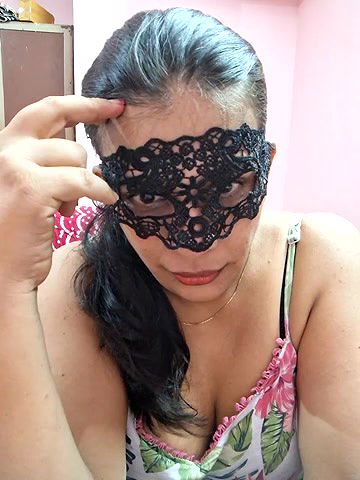 Stripchat-Public.Show-f-RADHAhot2-2024.05.15.171532