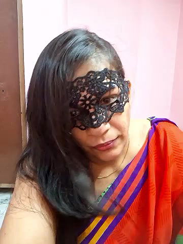 Stripchat-Public.Show-f-RADHAhot2-2024.05.15.023713