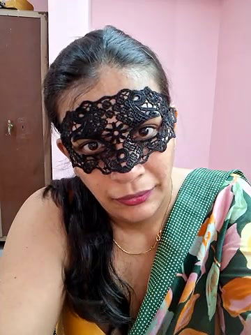 Stripchat-Public.Show-f-RADHAhot2-2024.05.12.070541