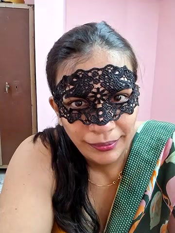 Stripchat-Public.Show-f-RADHAhot2-2024.05.12.070541