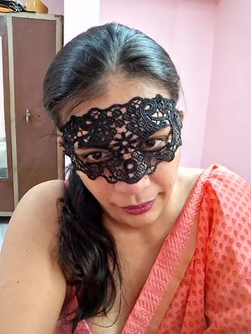 Stripchat-Public.Show-f-RADHAhot2-2024.05.11.123142