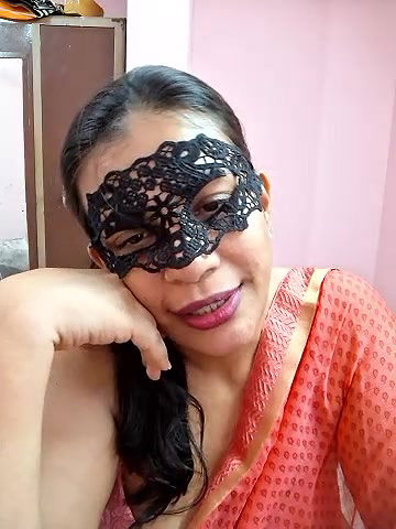 Stripchat-Public.Show-f-RADHAhot2-2024.05.11.053248