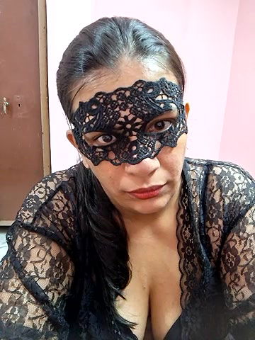 Stripchat-Public.Show-f-RADHAhot2-2024.05.10.172742
