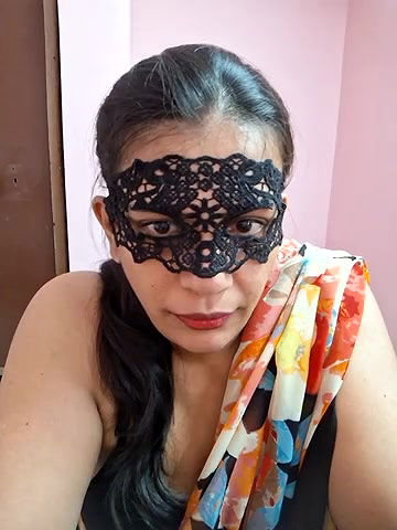 Stripchat-Public.Show-f-RADHAhot2-2024.05.10.072739