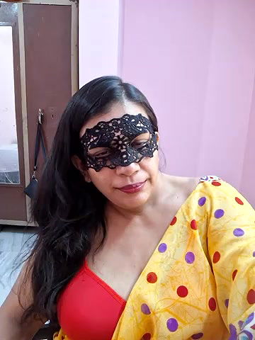 Stripchat-Public.Show-f-RADHAhot2-2024.05.08.043135