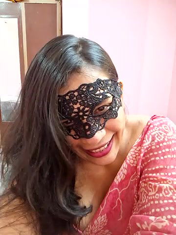 Stripchat-Public.Show-f-RADHAhot2-2024.05.07.050204