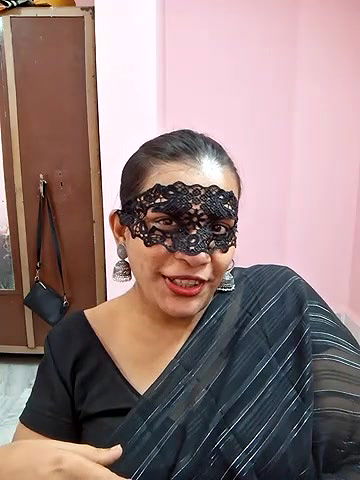 Stripchat-Public.Show-f-RADHAhot2-2024.05.06.051430