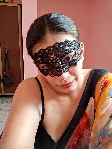 Stripchat-Public.Show-f-RADHAhot2-2024.05.05.060758