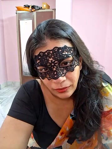 Stripchat-Public.Show-f-RADHAhot2-2024.05.05.032715