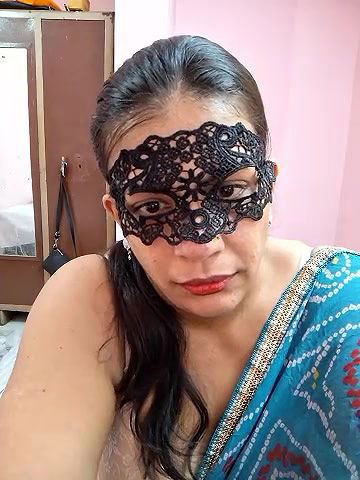 Stripchat-Public.Show-f-RADHAhot2-2024.05.04.052804