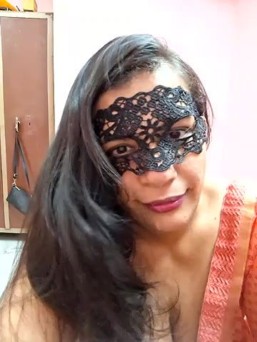 Stripchat-Public.Show-f-RADHAhot2-2024.05.03.131729