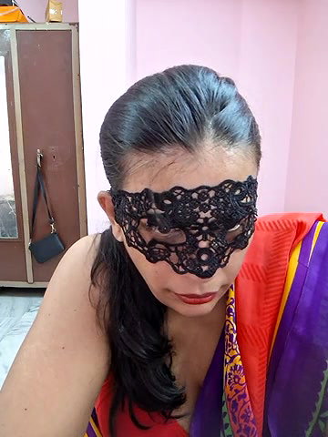 Stripchat-Public.Show-f-RADHAhot2-2024.05.02.123007