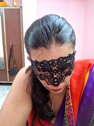 Stripchat-Public.Show-f-RADHAhot2-2024.05.02.123007