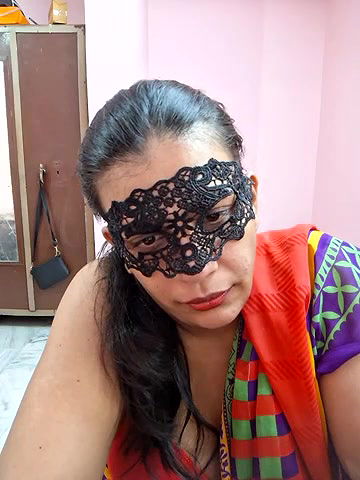 Stripchat-Public.Show-f-RADHAhot2-2024.05.02.123007