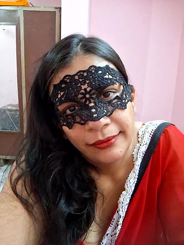 Stripchat-Public.Show-f-RADHAhot2-2024.05.02.062911