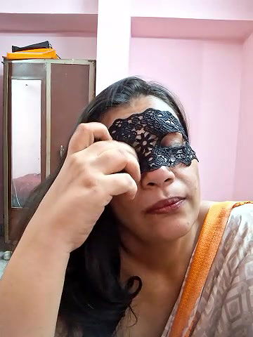 Stripchat-Public.Show-f-RADHAhot2-2024.05.01.125148