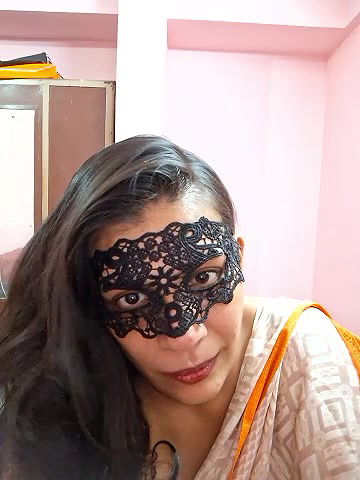 Stripchat-Public.Show-f-RADHAhot2-2024.05.01.125148