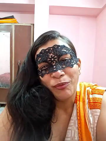 Stripchat-Public.Show-f-RADHAhot2-2024.05.01.125148
