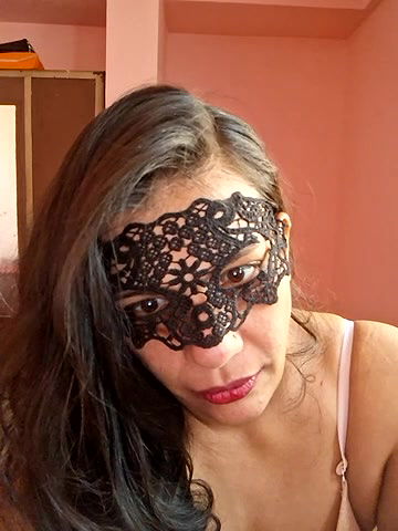 Stripchat-Public.Show-f-RADHAhot2-2024.05.01.051341