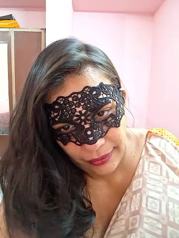 Stripchat-Public.Show-f-RADHAhot2-2024.05.01.031118