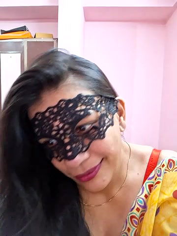 Stripchat-Public.Show-f-RADHAhot2-2024.04.30.043108