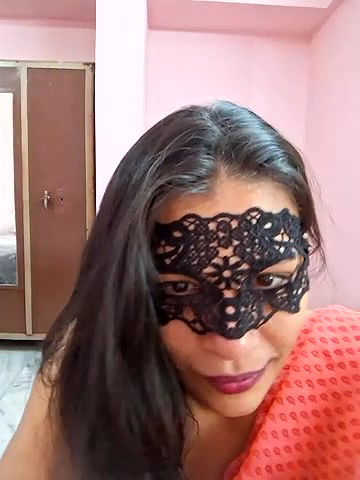 Stripchat-Public.Show-f-RADHAhot2-2024.04.24.061346