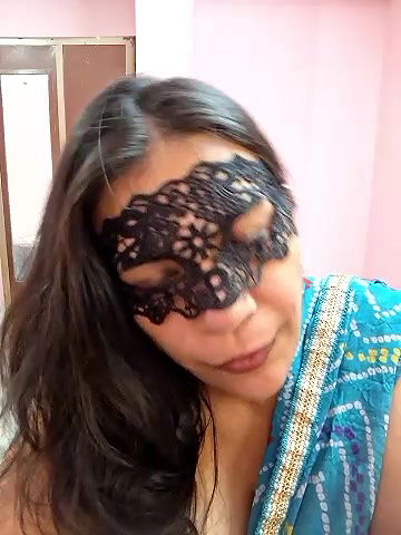 Stripchat-Public.Show-f-RADHAhot2-2024.04.19.123251