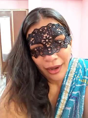 Stripchat-Public.Show-f-RADHAhot2-2024.04.19.123251