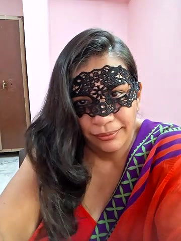 Stripchat-Public.Show-f-RADHAhot2-2024.04.18.122149