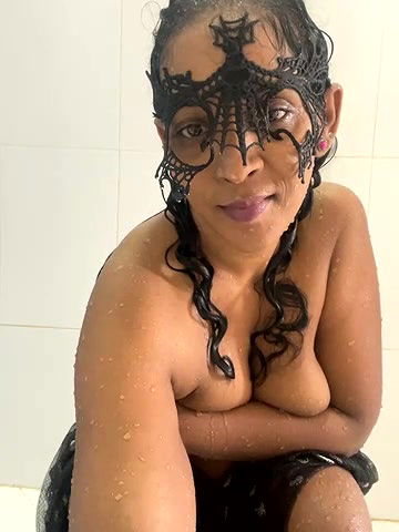 Stripchat-Public.Show-c-naughtyjaanu-2024.06.15.045027