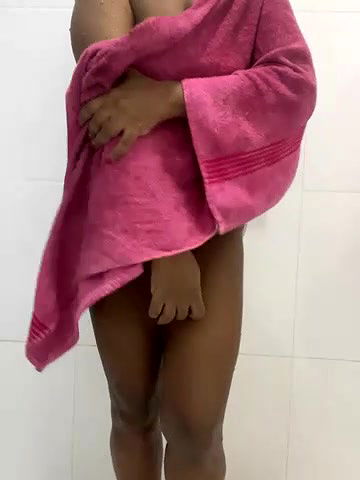 Stripchat-Public.Show-c-naughtyjaanu-2024.05.27.141856