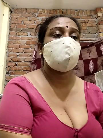 Stripchat-Public.Show-f-MissNaina-2024.09.04.113635