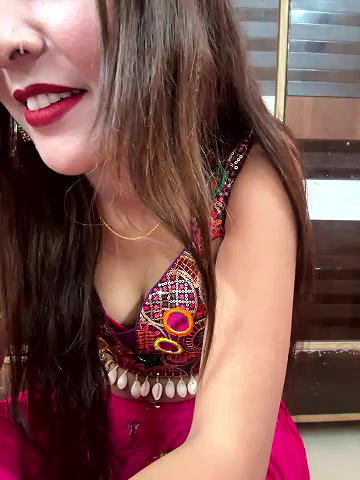 Stripchat-Public.Show-f-Meenakshi–2024.09.18.190321