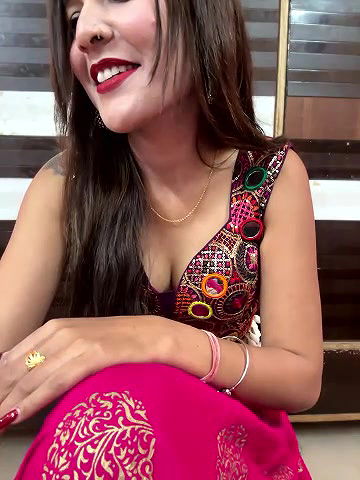 Stripchat-Public.Show-f-Meenakshi–2024.09.18.184446