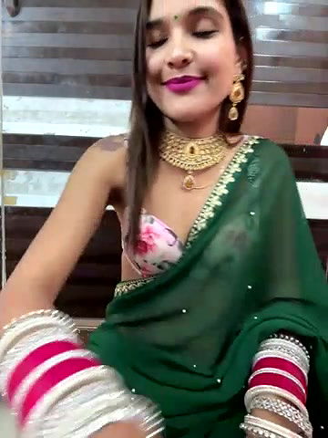 Stripchat-Public.Show-f-Meenakshi–2024.08.24.182554