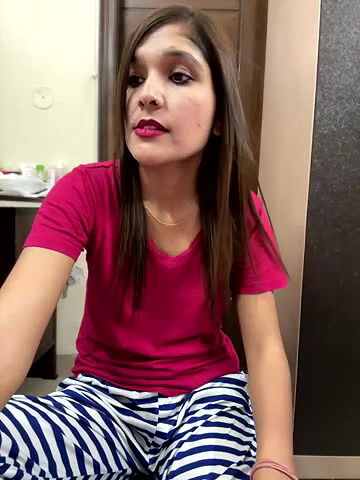 Stripchat-Public.Show-f-Meenakshi–2024.08.01.025359