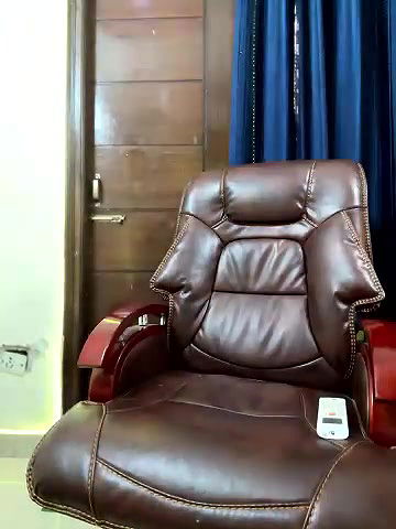 Stripchat-Public.Show-f-Meenakshi–2024.06.24.103130