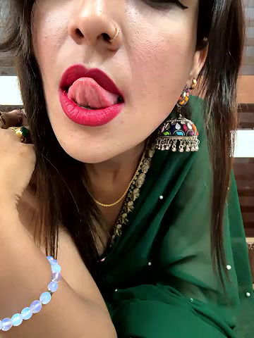 Stripchat-Public.Show-f-Meenakshi–2024.06.09.004536
