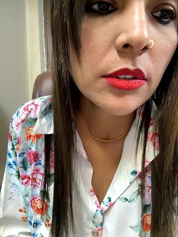 Stripchat-Public.Show-f-Meenakshi–2024.05.23.220310