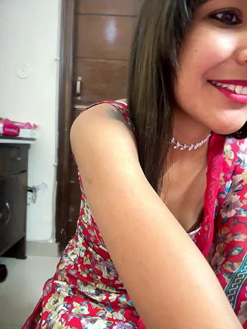 Stripchat-Public.Show-f-Meenakshi–2024.05.05.204245