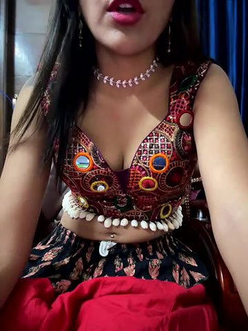 Stripchat-Public.Show-f-Meenakshi–2024.05.02.194351