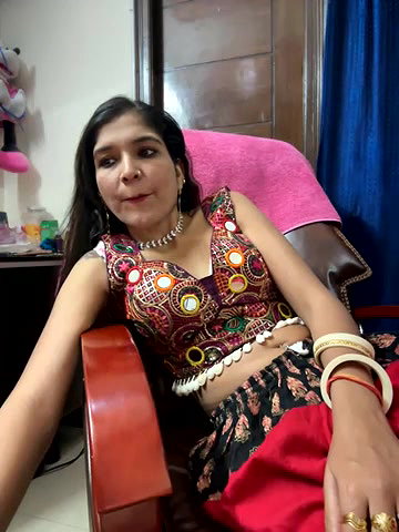 Stripchat-Public.Show-f-Meenakshi–2024.05.02.194351