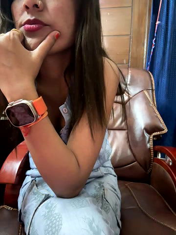 Stripchat-Public.Show-f-Meenakshi–2024.05.01.220030