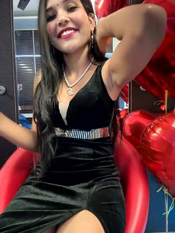 Stripchat-Public.Show-f-Meenakshi–2023.12.31.181108