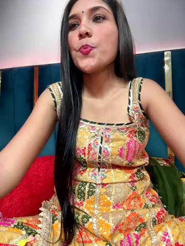 Stripchat-Public.Show-f-Meenakshi–2023.12.28.033703