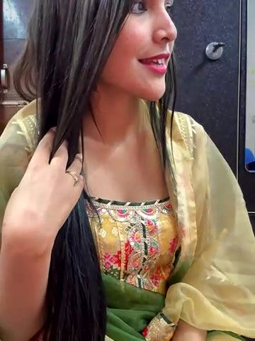 Stripchat-Public.Show-f-Meenakshi–2023.12.28.013011